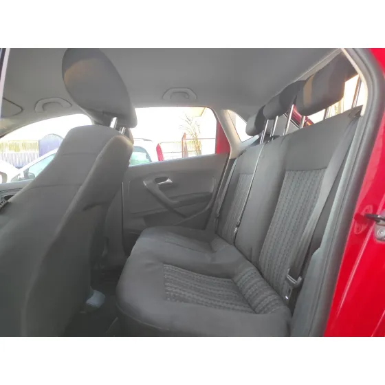 VOLKSWAGEN POLO (6C1) '2014 1.0 ROJO