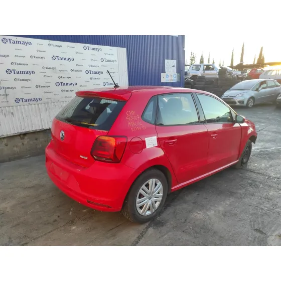 VOLKSWAGEN POLO (6C1) '2014 1.0 ROJO