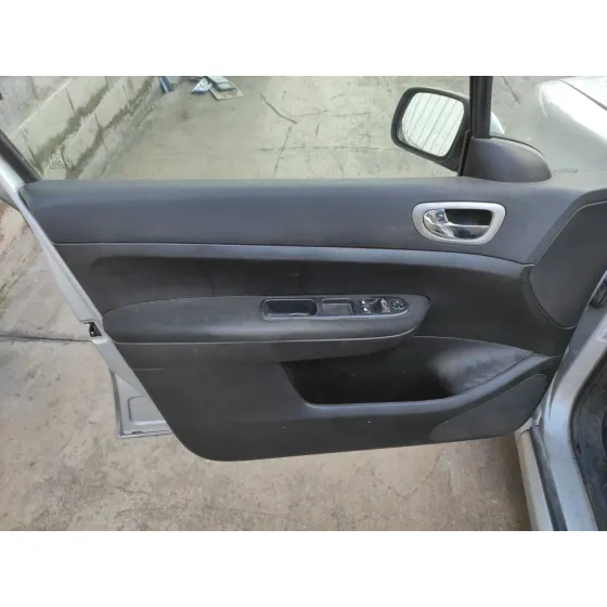 PEUGEOT 307 BREAK / SW (S1) '2004 1.6 16V CAT PLATA