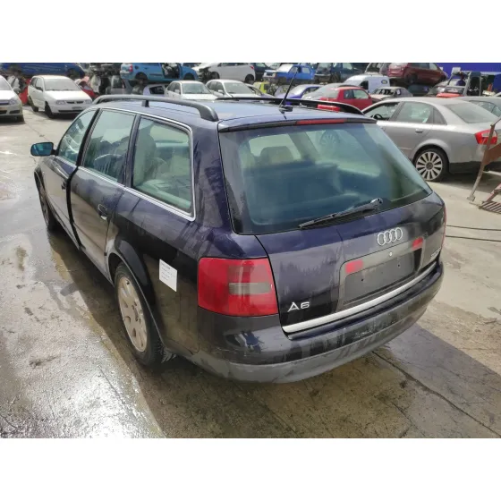 AUDI A6 AVANT (4B5) '2004 2.5 V6 24V TDI AZUL