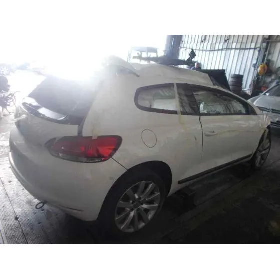 VOLKSWAGEN SCIROCCO (137) '2012 1.4 16V TSI BLANCO