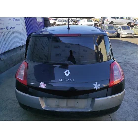 RENAULT MEGANE II BERLINA 5P '2005 1.6 16V NEGRO