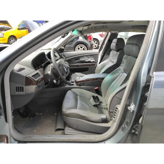 BMW SERIE 7 (E65/E66) '2002 3.6 V8 32V CAT GRIS