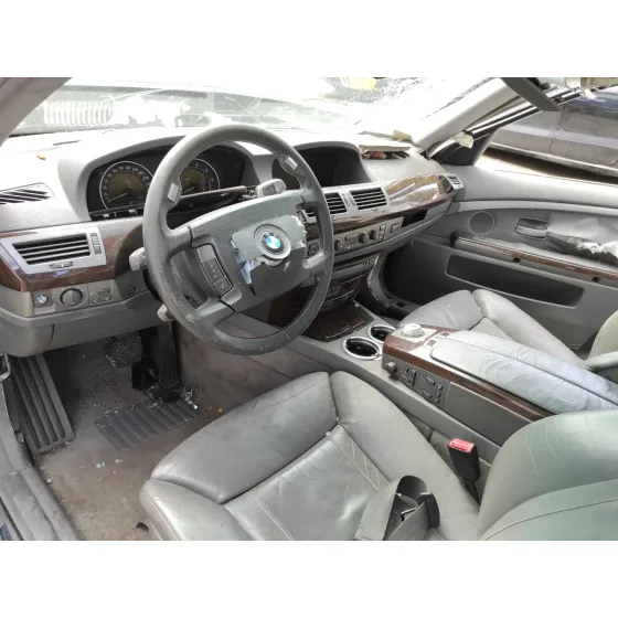 BMW SERIE 7 (E65/E66) '2002 3.6 V8 32V CAT GRIS