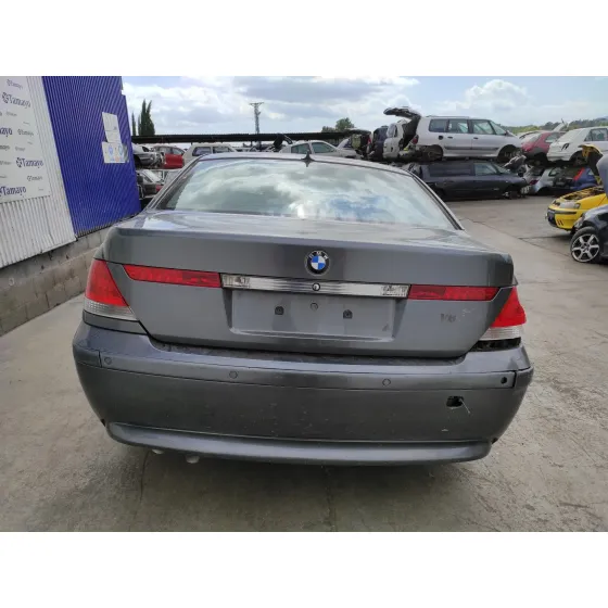 BMW SERIE 7 (E65/E66) '2002 3.6 V8 32V CAT GRIS