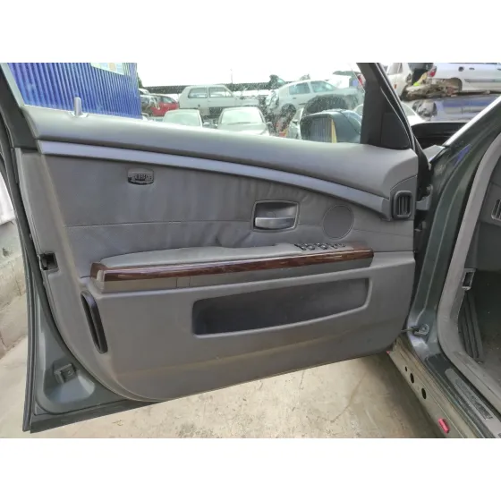 BMW SERIE 7 (E65/E66) '2002 3.6 V8 32V CAT GRIS