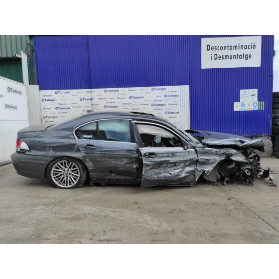 BMW SERIE 7 (E65/E66) '2002 3.6 V8 32V CAT GRIS
