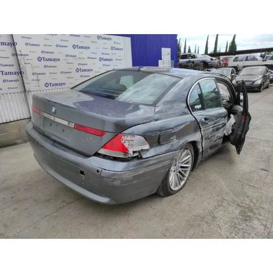 BMW SERIE 7 (E65/E66) '2002 3.6 V8 32V CAT GRIS