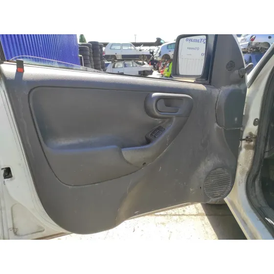 OPEL COMBO (CORSA C) '2010 1.3 16V CDTI BLANCO