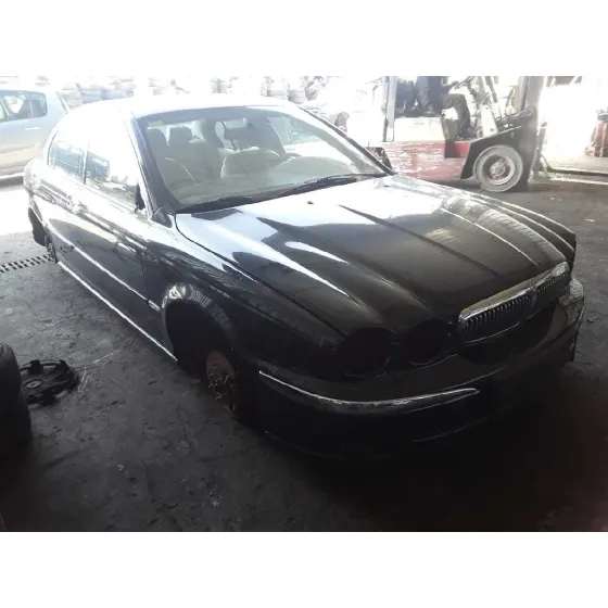 JAGUAR X-TYPE '2004 * VERDE
