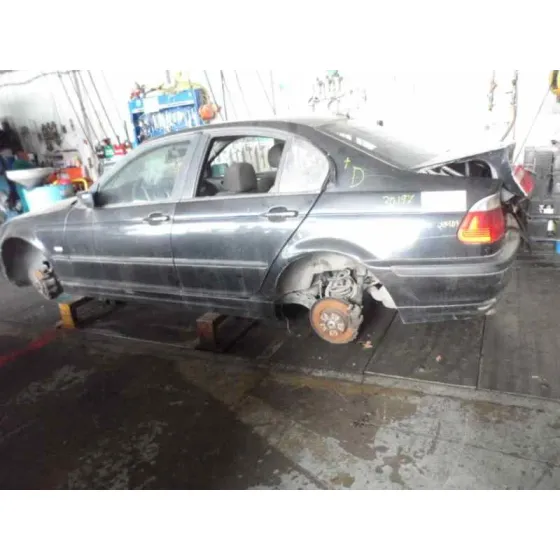BMW SERIE 3 BERLINA (E46) '2006 320D NEGRO