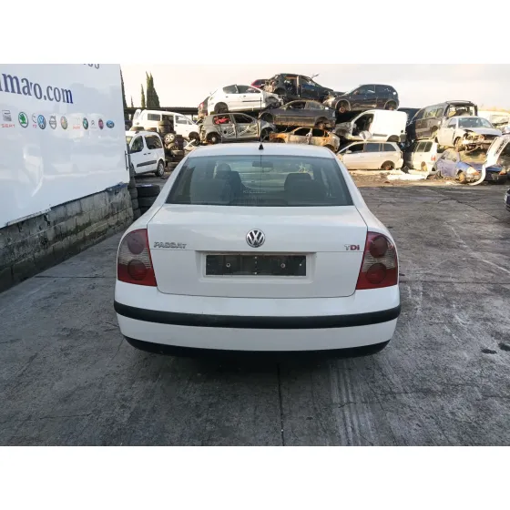 Volkswagen PASSAT B5.5 (3B3) 2000