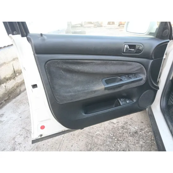 Volkswagen PASSAT B5.5 (3B3) 2000