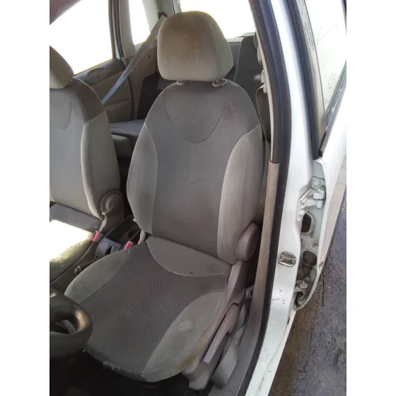 FIAT IDEA (135) '2005 1.3 JTD CAT BLANCO