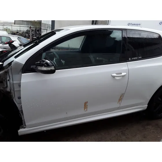 VOLKSWAGEN GOLF VI (5K1) '2010 1.6 TDI DPF BLANCO