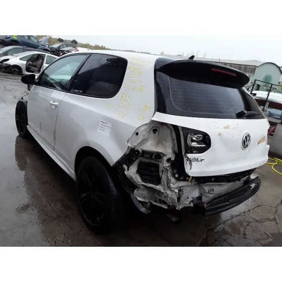 VOLKSWAGEN GOLF VI (5K1) '2010 1.6 TDI DPF BLANCO