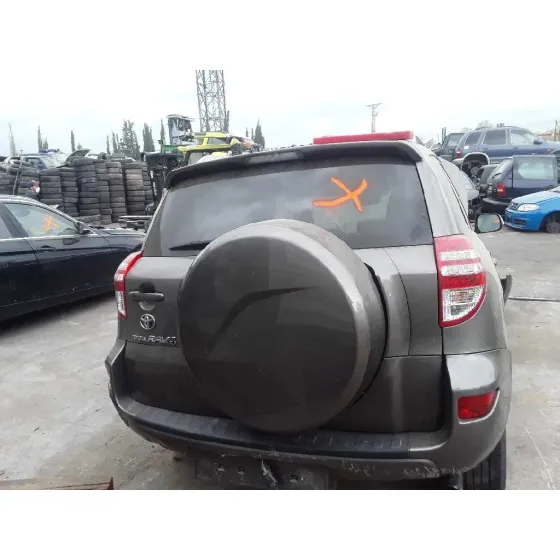 TOYOTA RAV 4 (A3) '2010 2.2 D-4D CAT DORADO