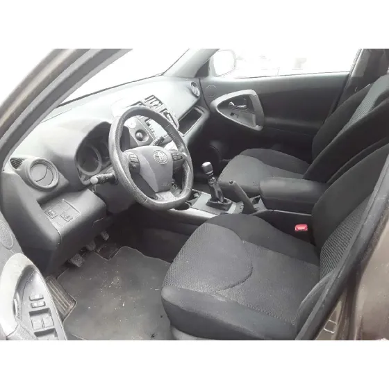 TOYOTA RAV 4 (A3) '2010 2.2 D-4D CAT DORADO