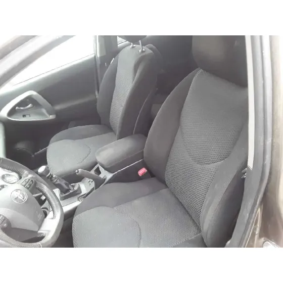 TOYOTA RAV 4 (A3) '2010 2.2 D-4D CAT DORADO