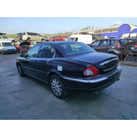 JAGUAR X-TYPE '2001 *