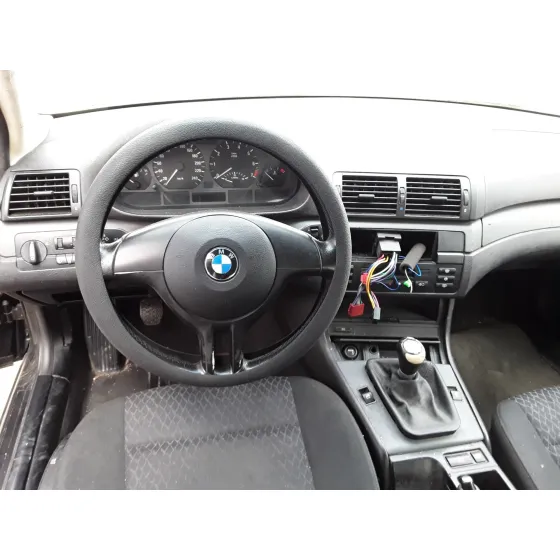 BMW SERIE 3 COMPACT (E46) '2003 * NEGRO