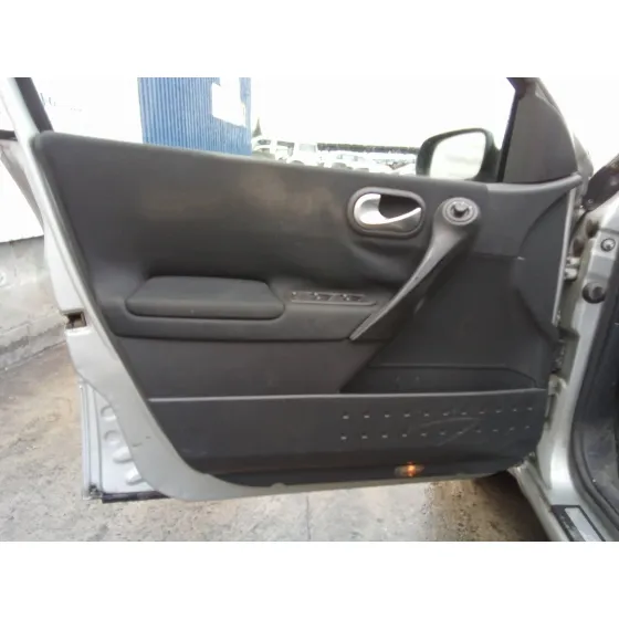 RENAULT MEGANE II CLASSIC BERLINA '2005 1.6 16V PLATA