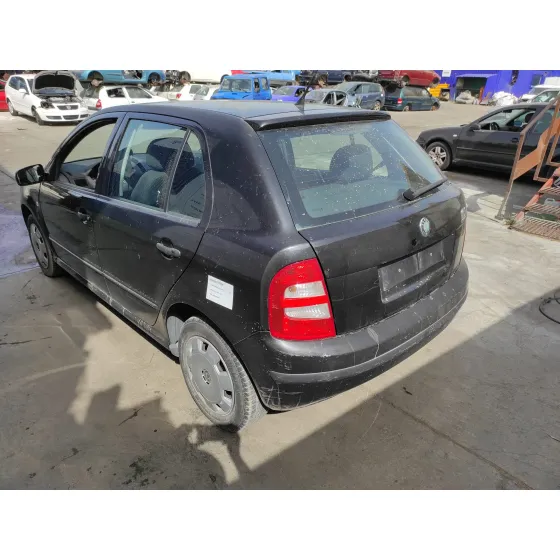 SKODA FABIA (6Y2/6Y3) '2004 1.4 NEGRO