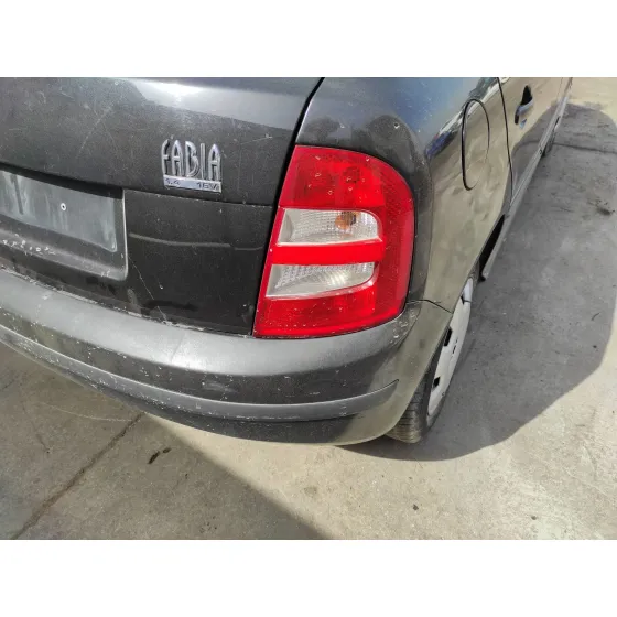 SKODA FABIA (6Y2/6Y3) '2004 1.4 NEGRO