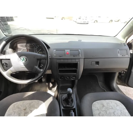 SKODA FABIA (6Y2/6Y3) '2004 1.4 NEGRO