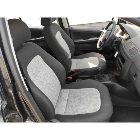 SKODA FABIA (6Y2/6Y3) '2004 1.4 NEGRO