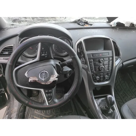 OPEL ASTRA J LIM. '2011 2.0 16V CDTI NEGRO
