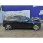 OPEL ASTRA J LIM. OPEL ASTRA J LIM. '2011 2.0 16V CDTI NEGRO 2009