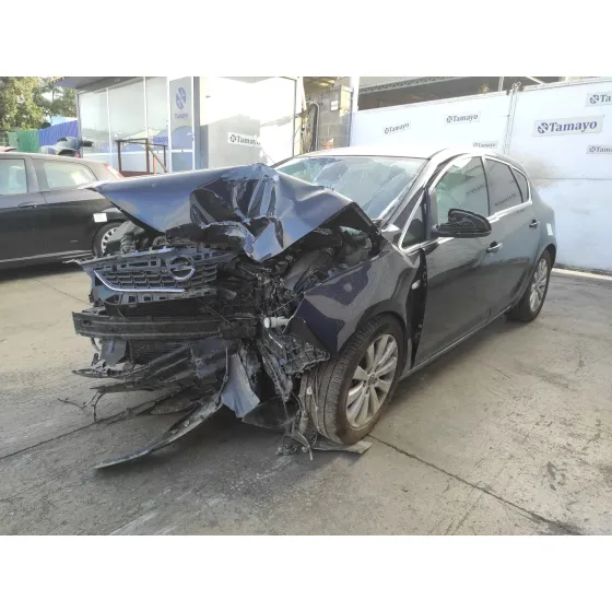 OPEL ASTRA J LIM. '2011 2.0 16V CDTI NEGRO