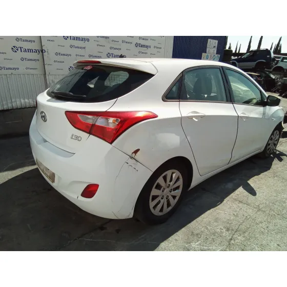 HYUNDAI I30 (GD) '2015 1.4 CAT BLANCO