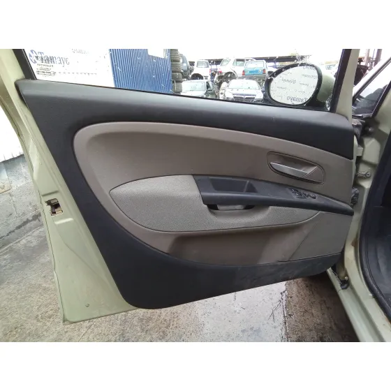 FIAT GRANDE PUNTO (199) '2006 1.3 16V JTD CAT VERDE CLARITO