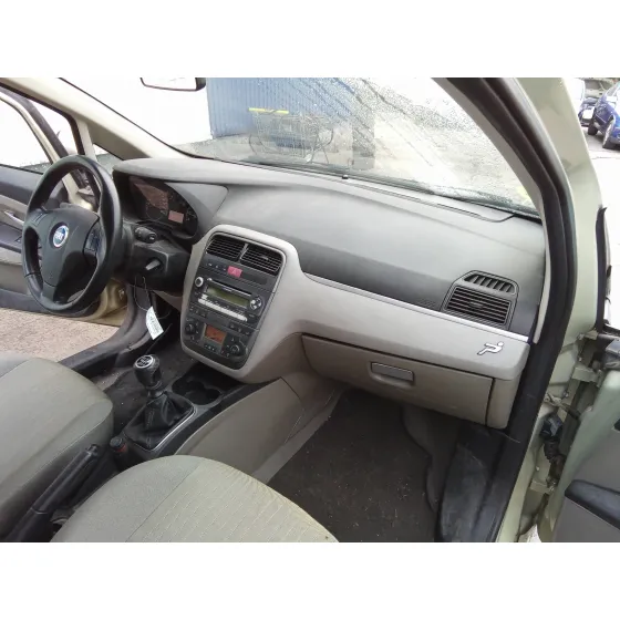 FIAT GRANDE PUNTO (199) '2006 1.3 16V JTD CAT VERDE CLARITO