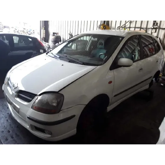 NISSAN ALMERA TINO (V10M) '2001 2.2 16V TURBODIESEL CAT BLANCO