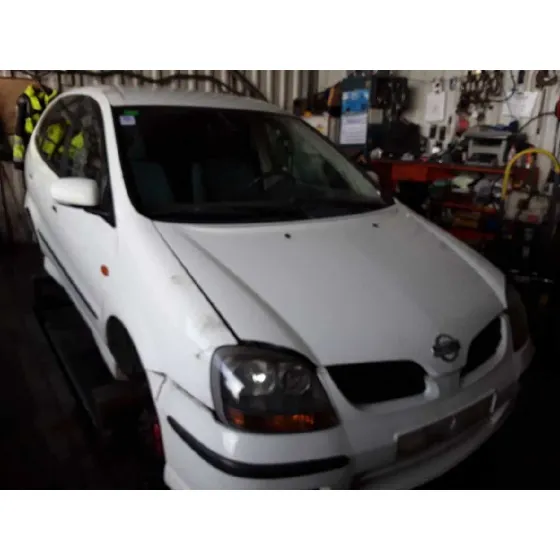 NISSAN ALMERA TINO (V10M) '2001 2.2 16V TURBODIESEL CAT BLANCO