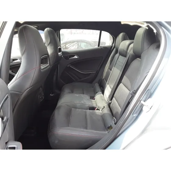MERCEDES CLASE GLA (W156) 2015 * GRIS