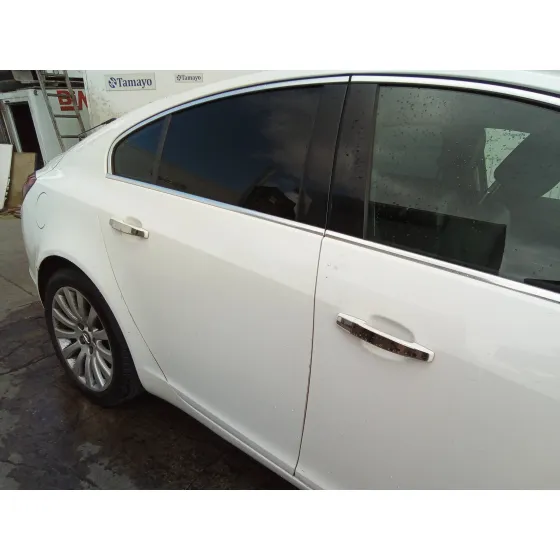 OPEL INSIGNIA BERLINA '2010 2.0 CDTI CAT BLANCO