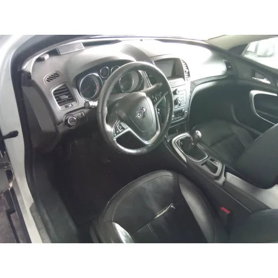 OPEL INSIGNIA BERLINA '2010 2.0 CDTI CAT BLANCO