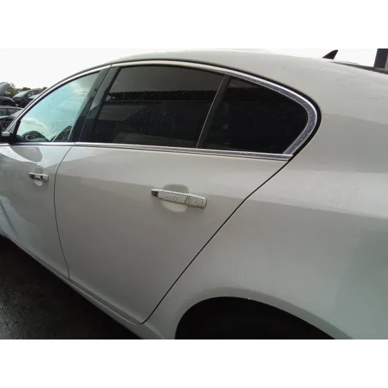OPEL INSIGNIA BERLINA '2010 2.0 CDTI CAT BLANCO