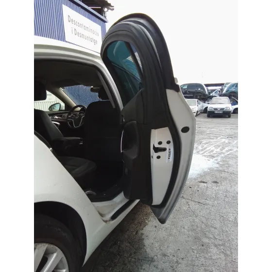 OPEL INSIGNIA BERLINA '2010 2.0 CDTI CAT BLANCO