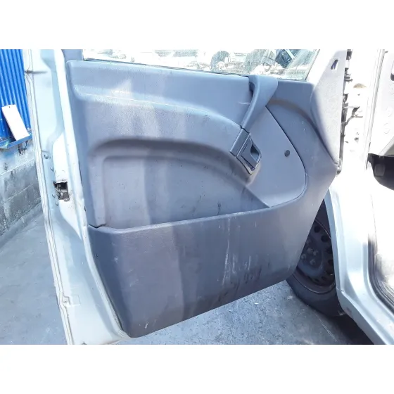 MERCEDES VITO (W638) COMBI '2002 * PLATA