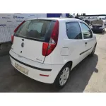 FIAT PUNTO BERLINA (188) FIAT PUNTO BERLINA (188) '2005 1.3 JTD CAT BLANCO 2003