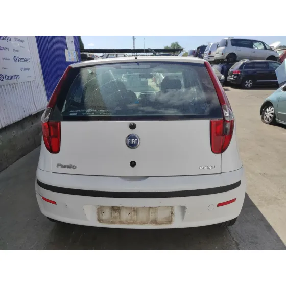 FIAT PUNTO BERLINA (188) '2005 1.3 JTD CAT BLANCO