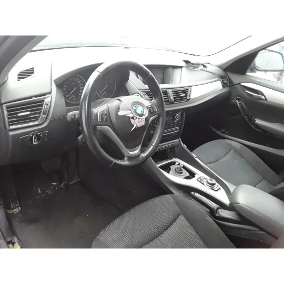 BMW X1 (E84) '2014 * NEGRO