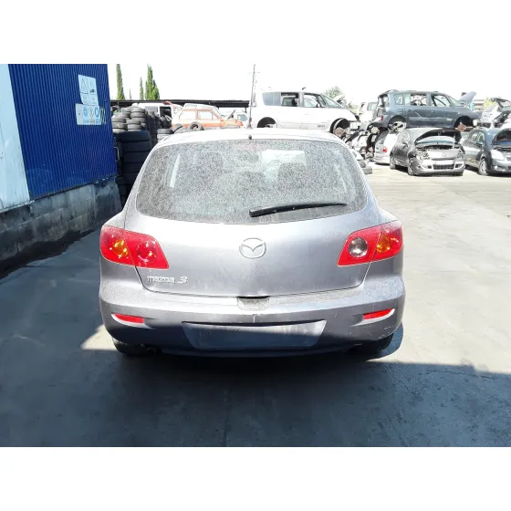 MAZDA 3 BERLINA (BK) '2004 * GRIS