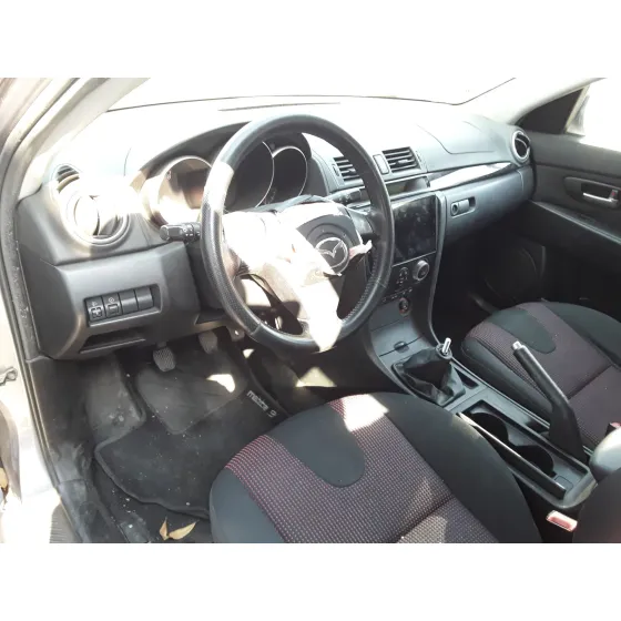 MAZDA 3 BERLINA (BK) '2004 * GRIS
