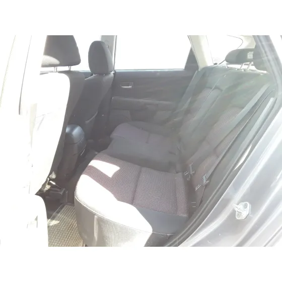 MAZDA 3 BERLINA (BK) '2004 * GRIS